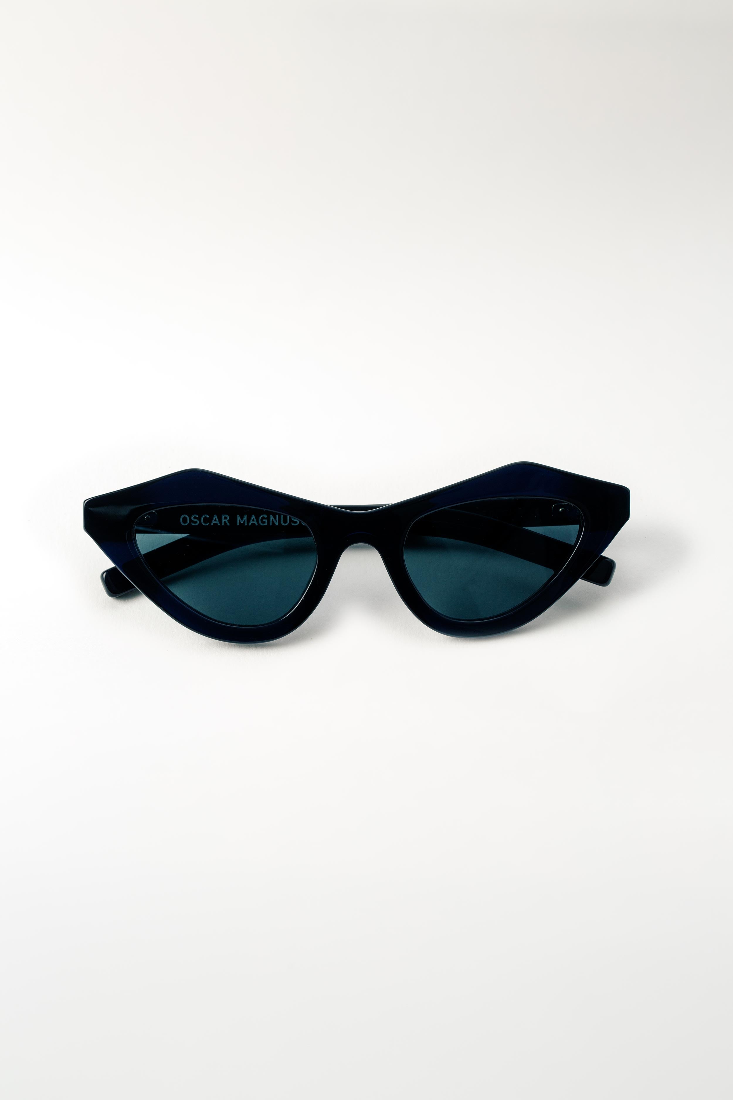 Oscar Magnuson "PRIS" sunglasses from the collection – Oscar Magnuson Spectacles